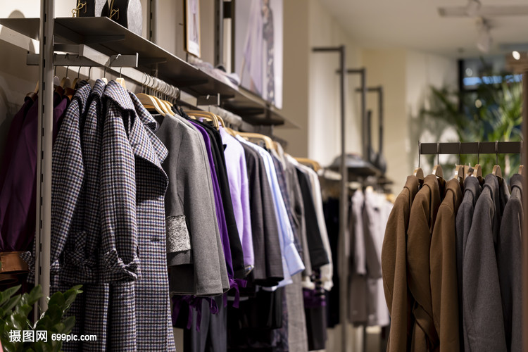商場服裝店