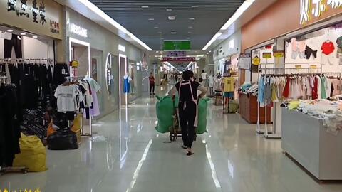 臺州路橋日用品商場,批發零售衣服的地方,下午去的遲都不及逛