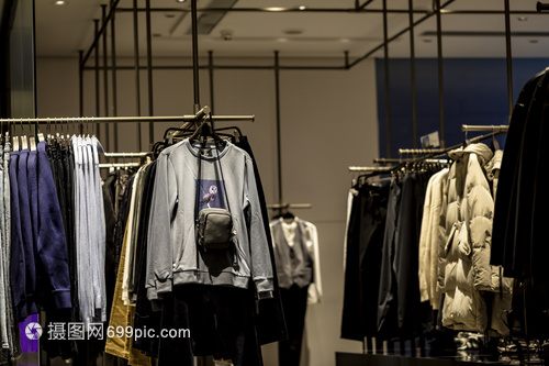 商場服裝店